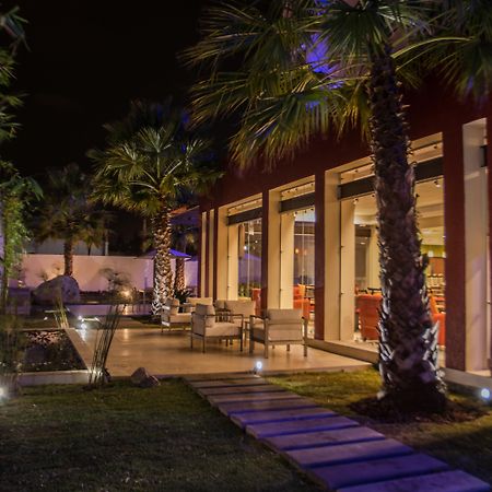 Holiday Inn Express Guadalajara Aeropuerto By Ihg Las Pintas Εξωτερικό φωτογραφία